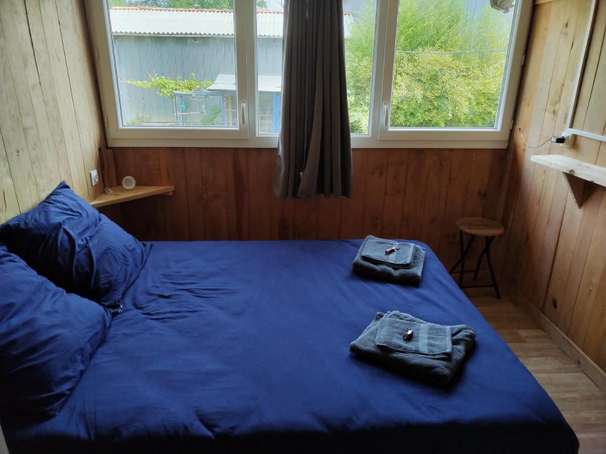 Chambre 2 A 4 Pers Gite Du Gardoir Boresse-et-Martron Exterior foto